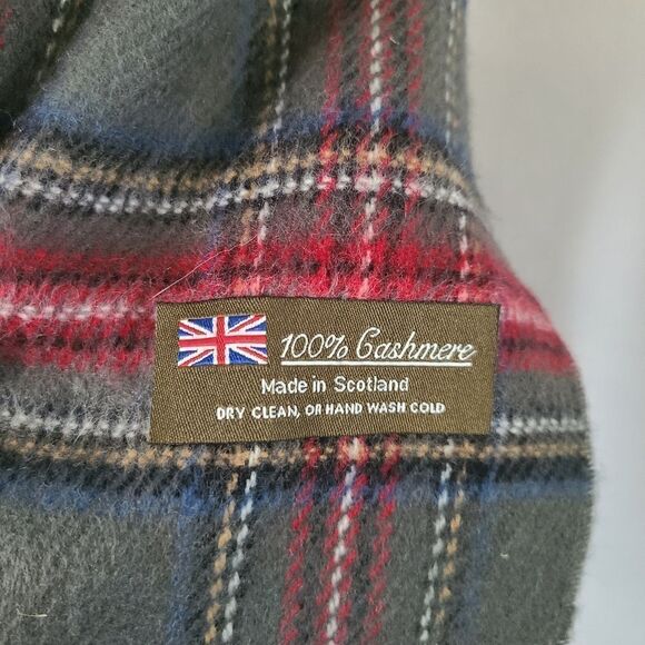 Plaid Fringed 100% Cashmere Made in Scotland Scarf - Picture 2 of 3